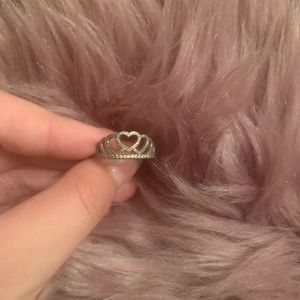 Pandora ring